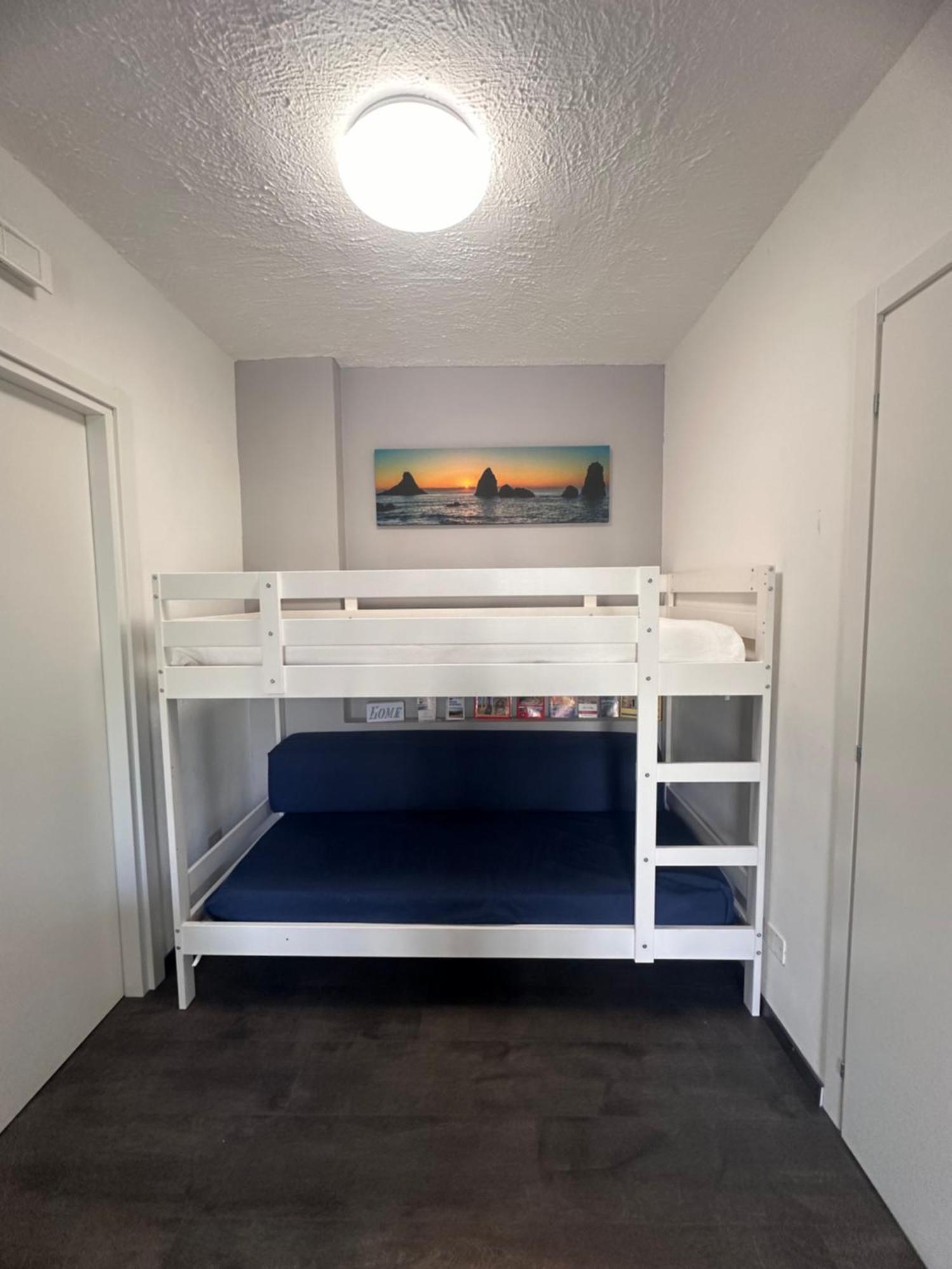 Appartamento I Puritani On The Beach Giardini Naxos Ngoại thất bức ảnh