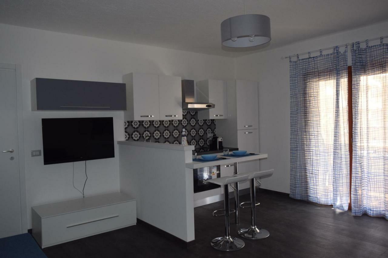 Appartamento I Puritani On The Beach Giardini Naxos Ngoại thất bức ảnh