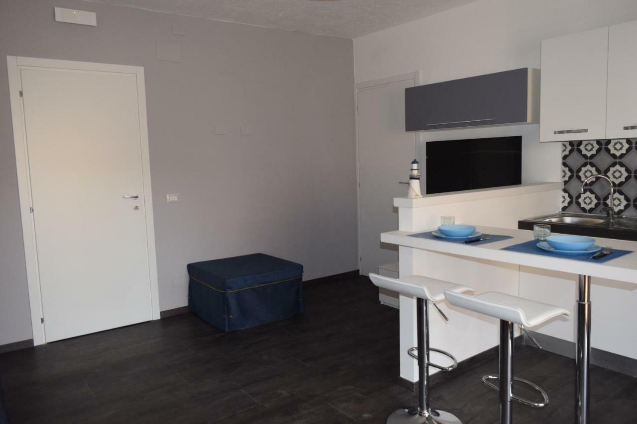 Appartamento I Puritani On The Beach Giardini Naxos Ngoại thất bức ảnh